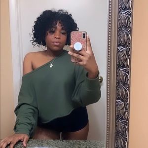 Meet your Posher, Danielle